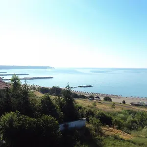 3* Hotel Family Lazuren Briag
